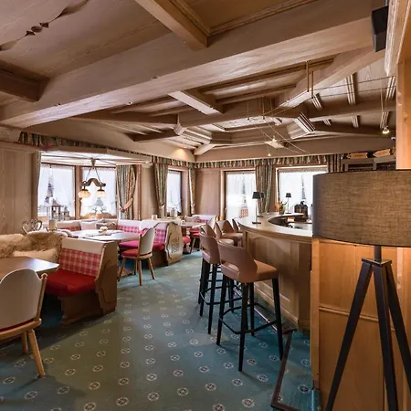 Hotel Blizz 4*