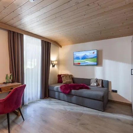 Hotel Blizz Finkenberg